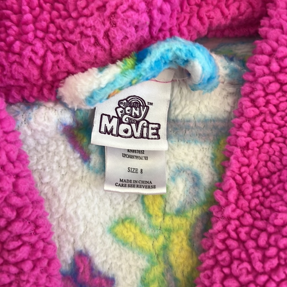 Girls Robe, size 8 - Picture 2 of 3